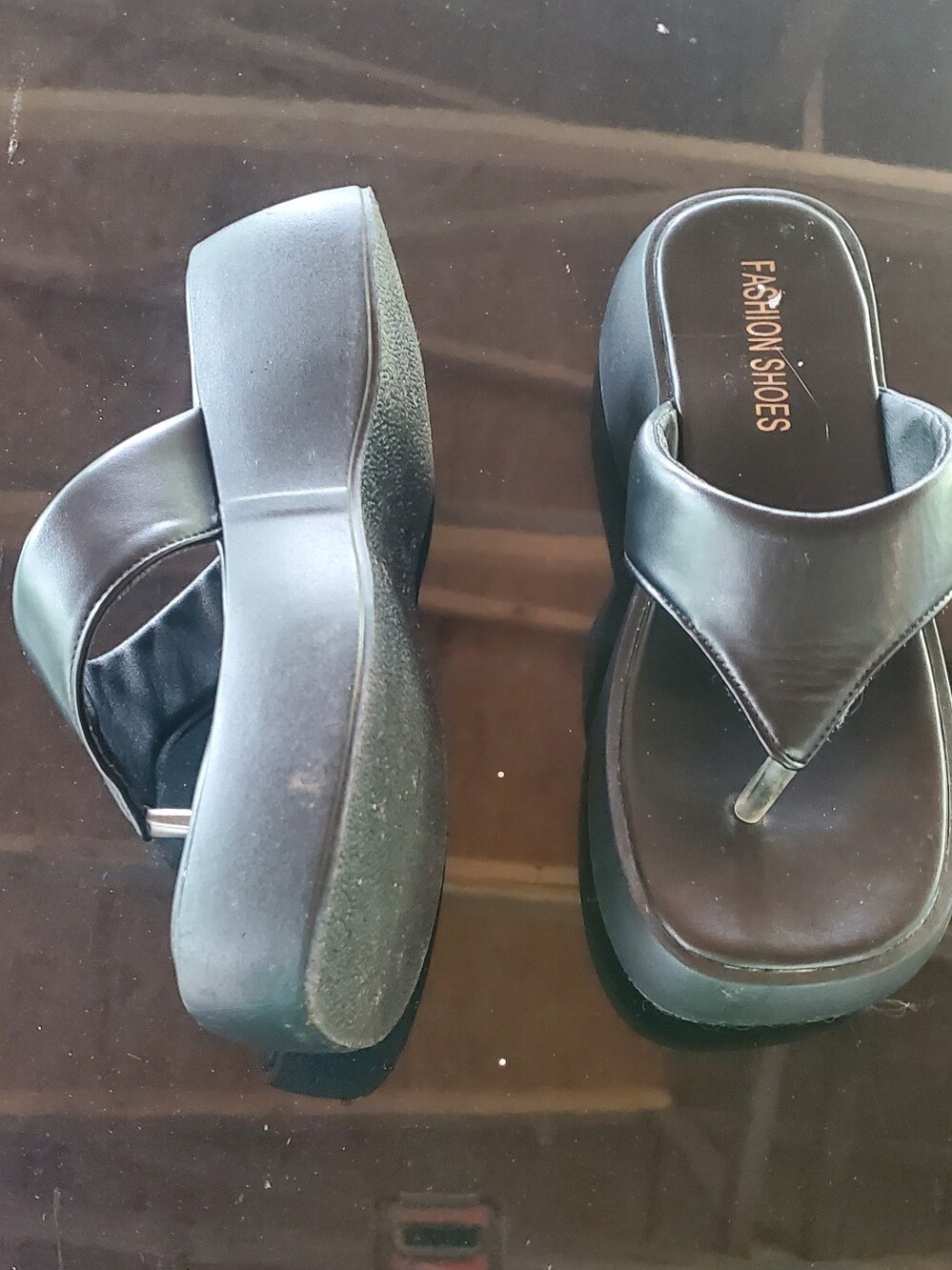 Platform Thong Sandals in Black